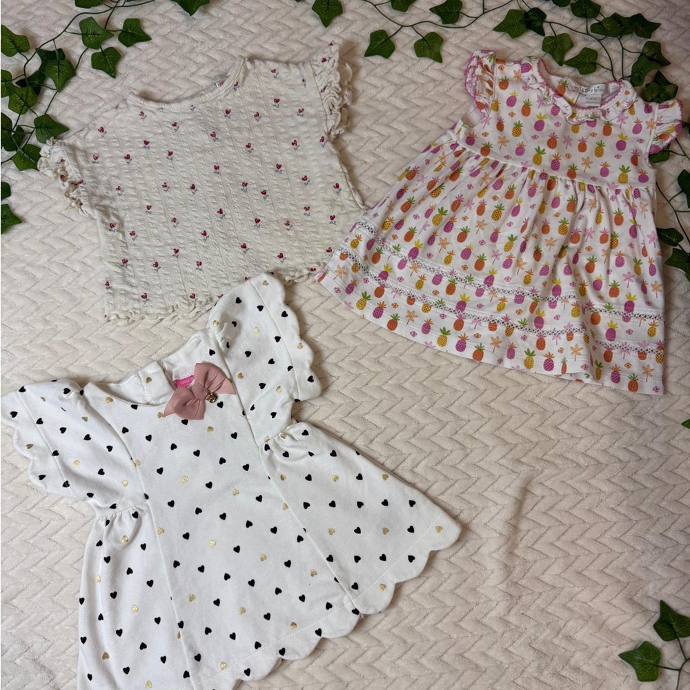 Isaac Mizrahi White Dress with Pink Bow and Heart Accents